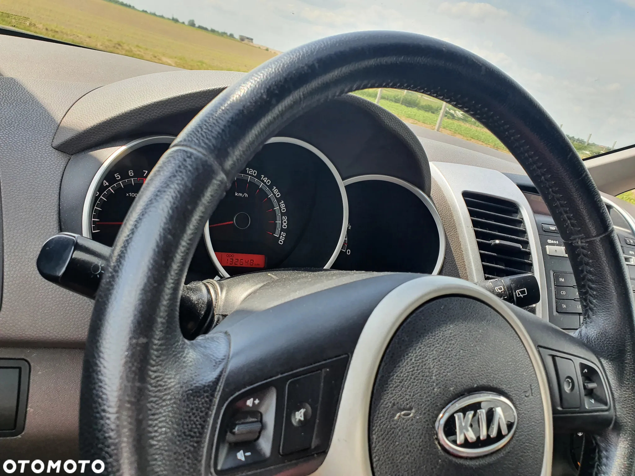 Kia Venga 1.6 L - 14