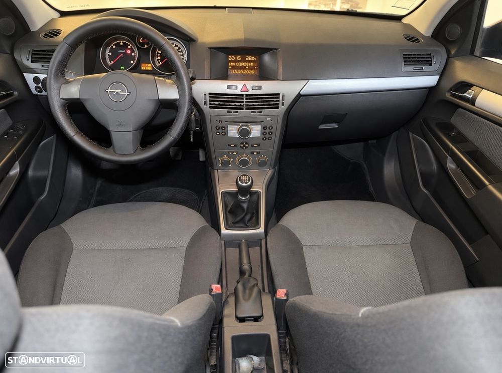 Opel Astra 1.3 CDTi Edition - 16