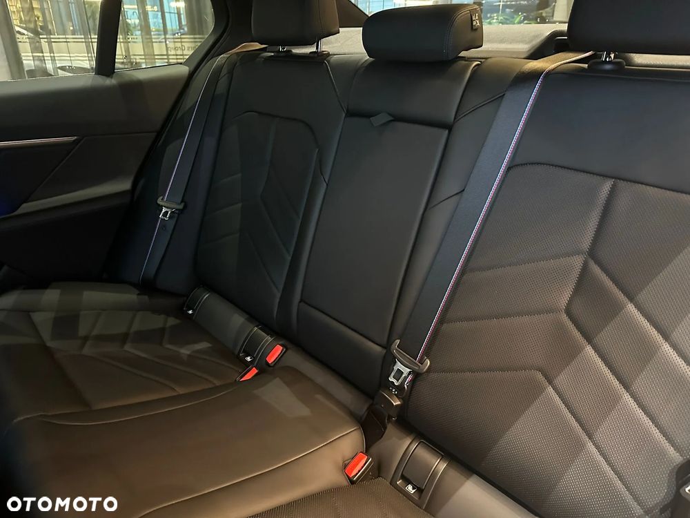 BMW Seria 5 520d mHEV M Sport - 25