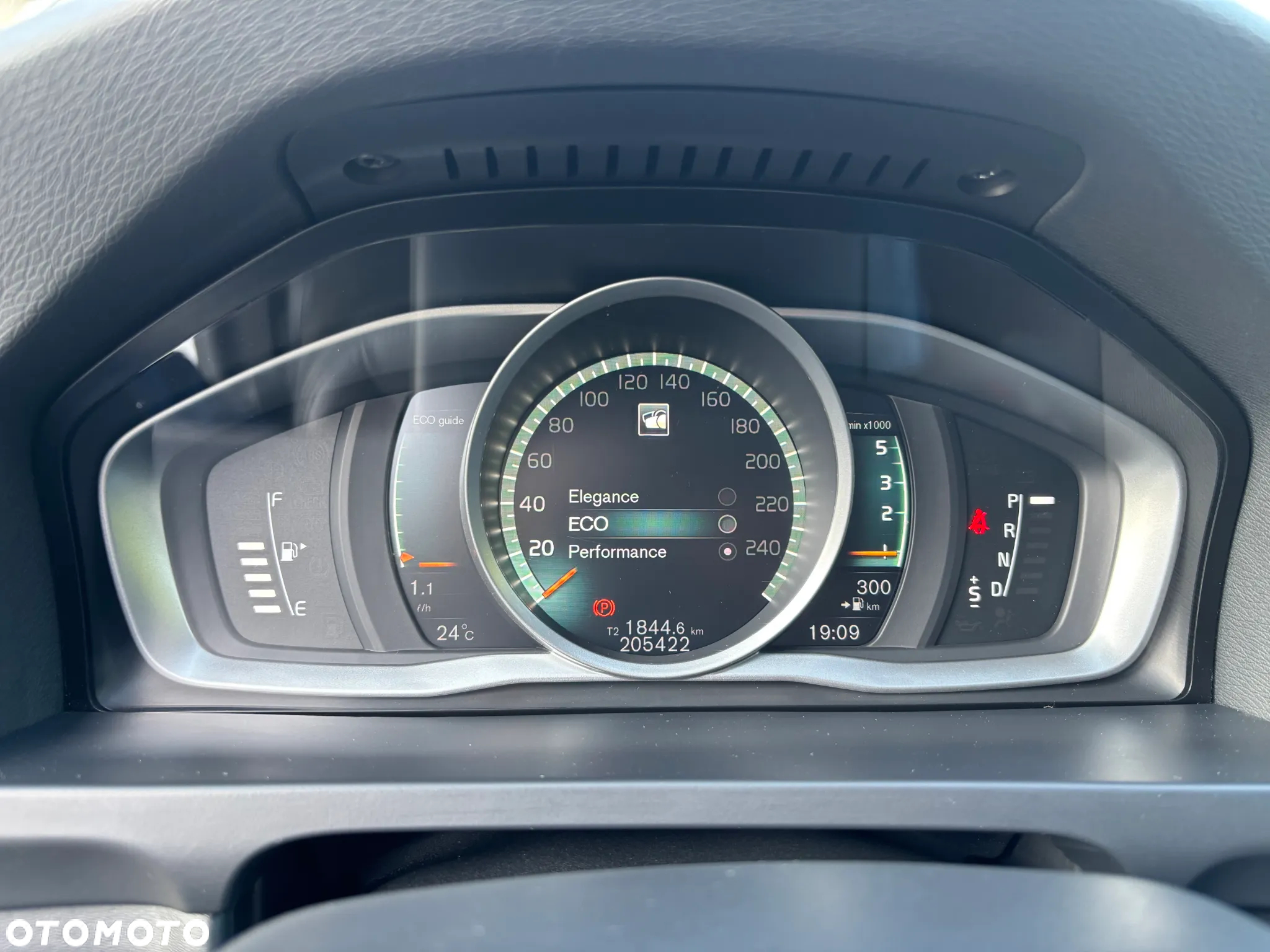 Volvo V60 D3 AWD Momentum - 19