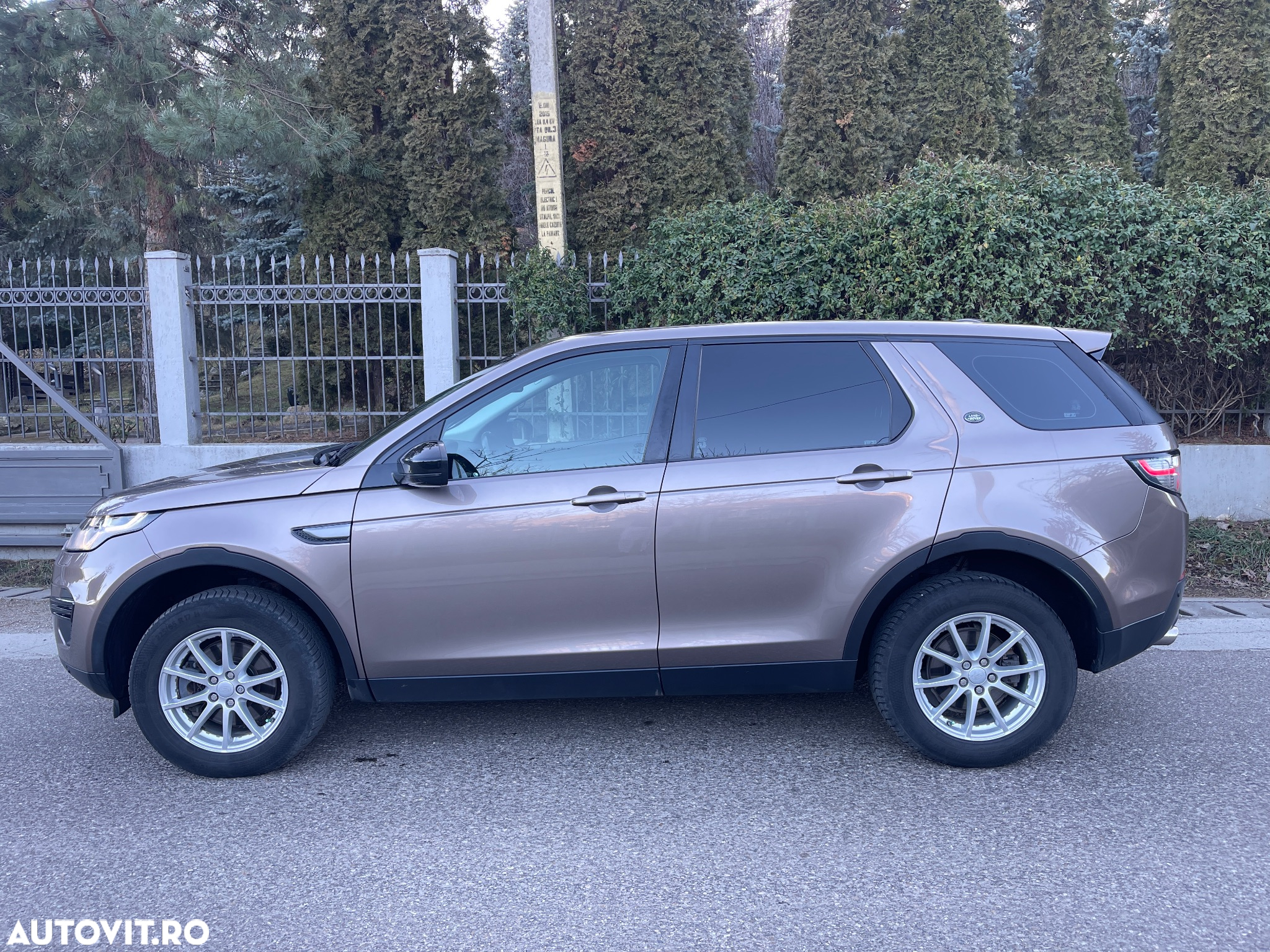 Land Rover Discovery Sport - 5