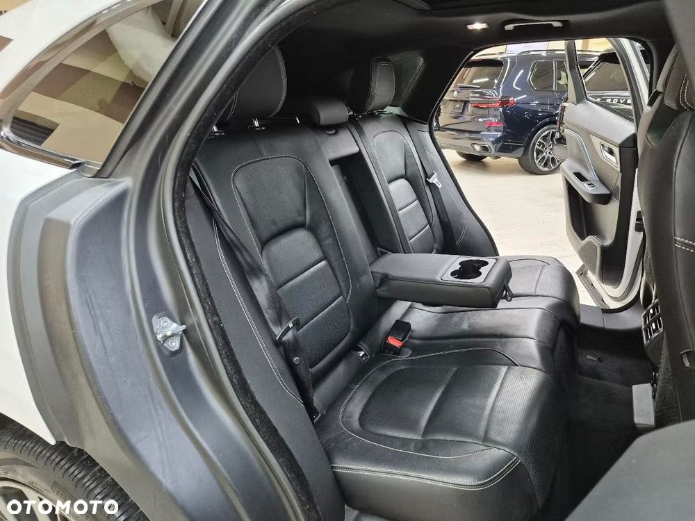Jaguar F-Pace 2.0 i4D AWD R-Sport - 18