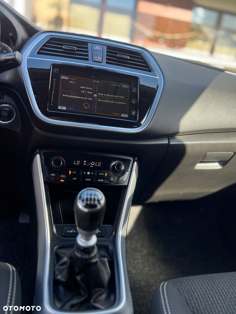 Suzuki SX4 S-Cross 1.4 Boosterjet Allgrip Comfort - 23