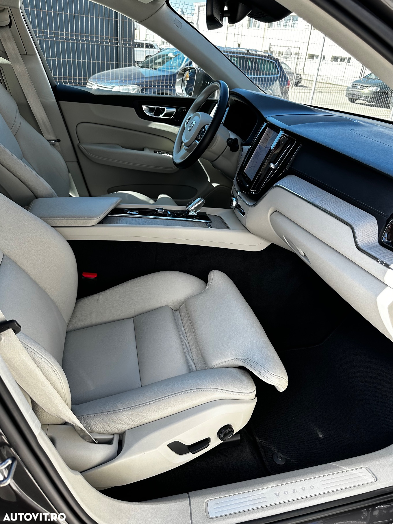 Volvo XC 60 B4 D AWD Geartronic Inscription - 16