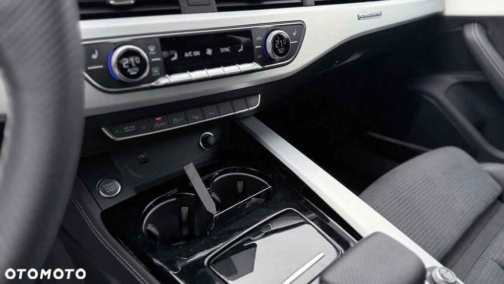 Audi A4 Limousine - 20