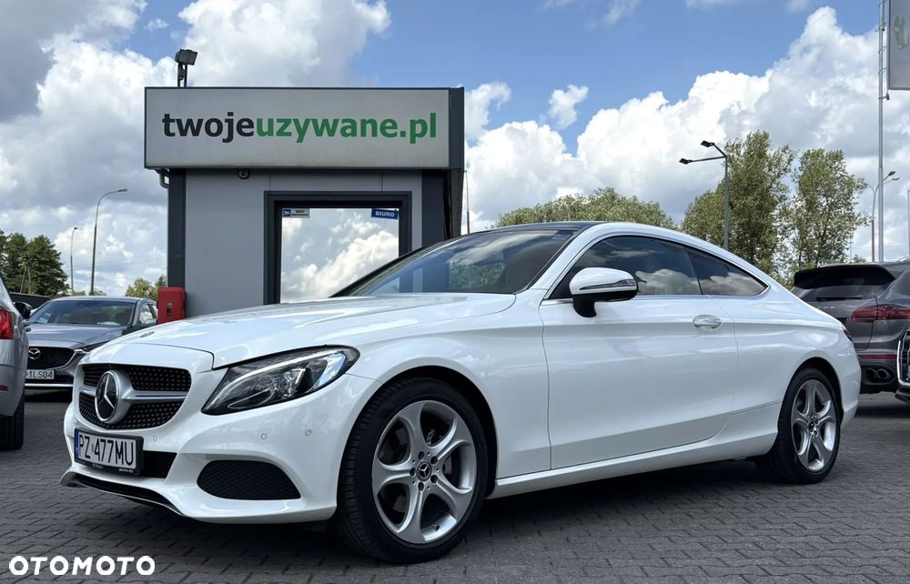 Mercedes-Benz Klasa C 200 4-Matic 9G-Tronic - 1
