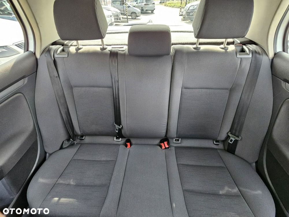 Volkswagen Golf 1.9 TDI DPF Edition - 13