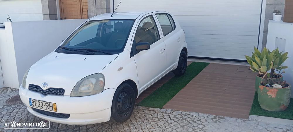Toyota Yaris 1.0 Terra - 3