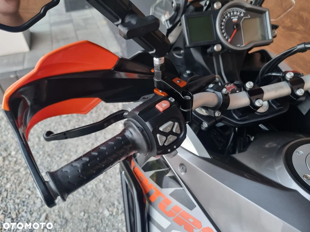 KTM Adventure - 17
