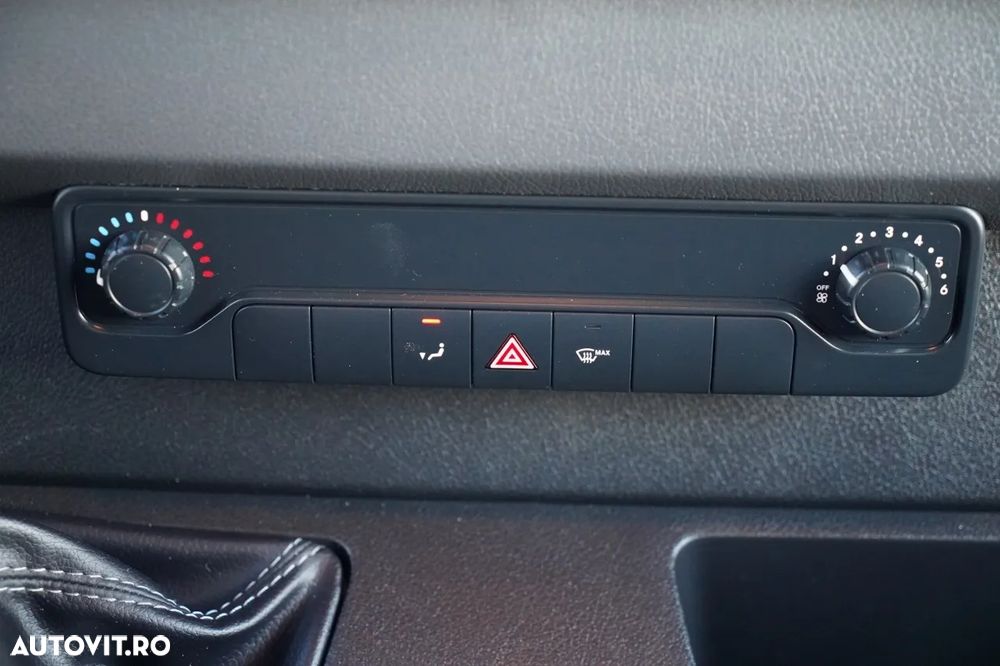Mercedes-Benz SPRINTER 315 CDI / CONTAINER 4.4 M / 750 KG LIFT / TWIN / IMPORTAT - 27