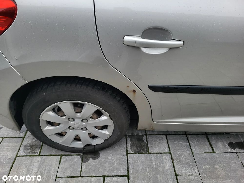 Peugeot 207 1.6 HDi Trendy - 11