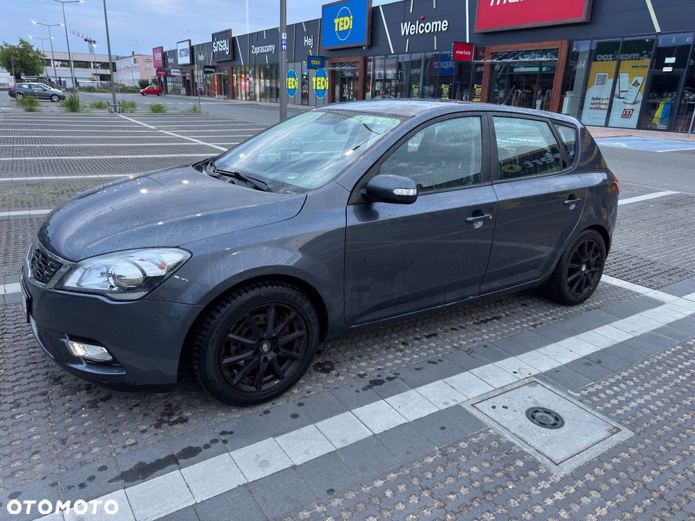 Kia Ceed 1.6 CRDi LX - 7