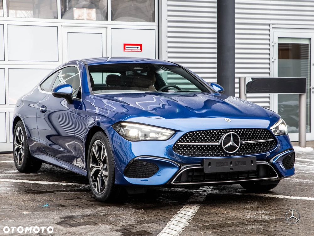 Mercedes-Benz CLE 200 mHEV 4-Matic Avantgarde - 3
