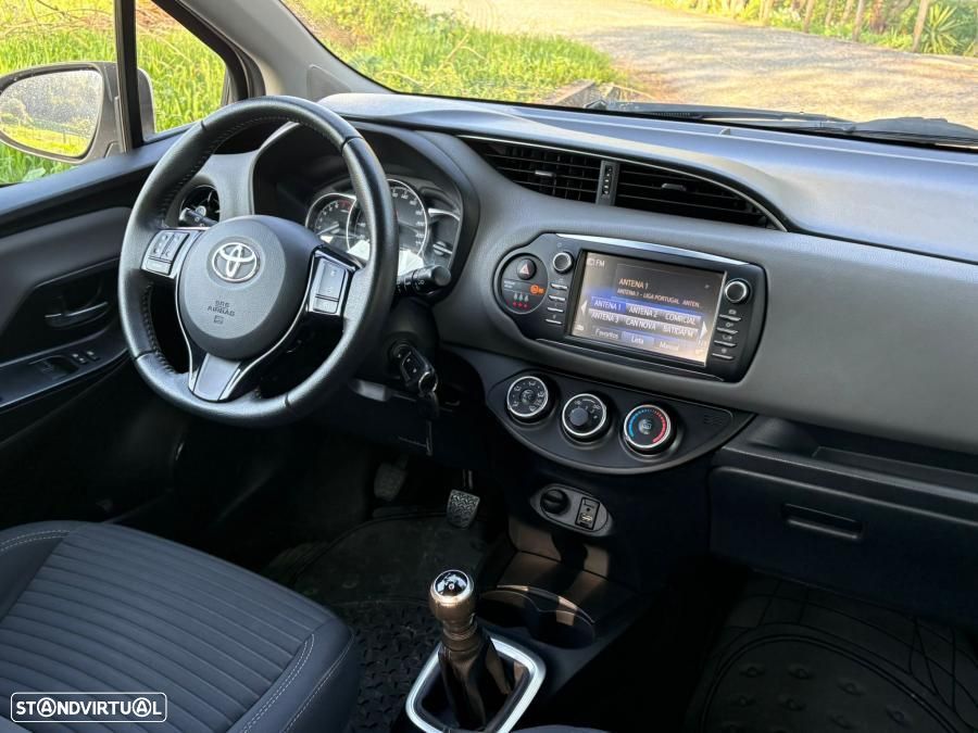 Toyota Yaris 1.0 VVT-i ACtive+AC - 23
