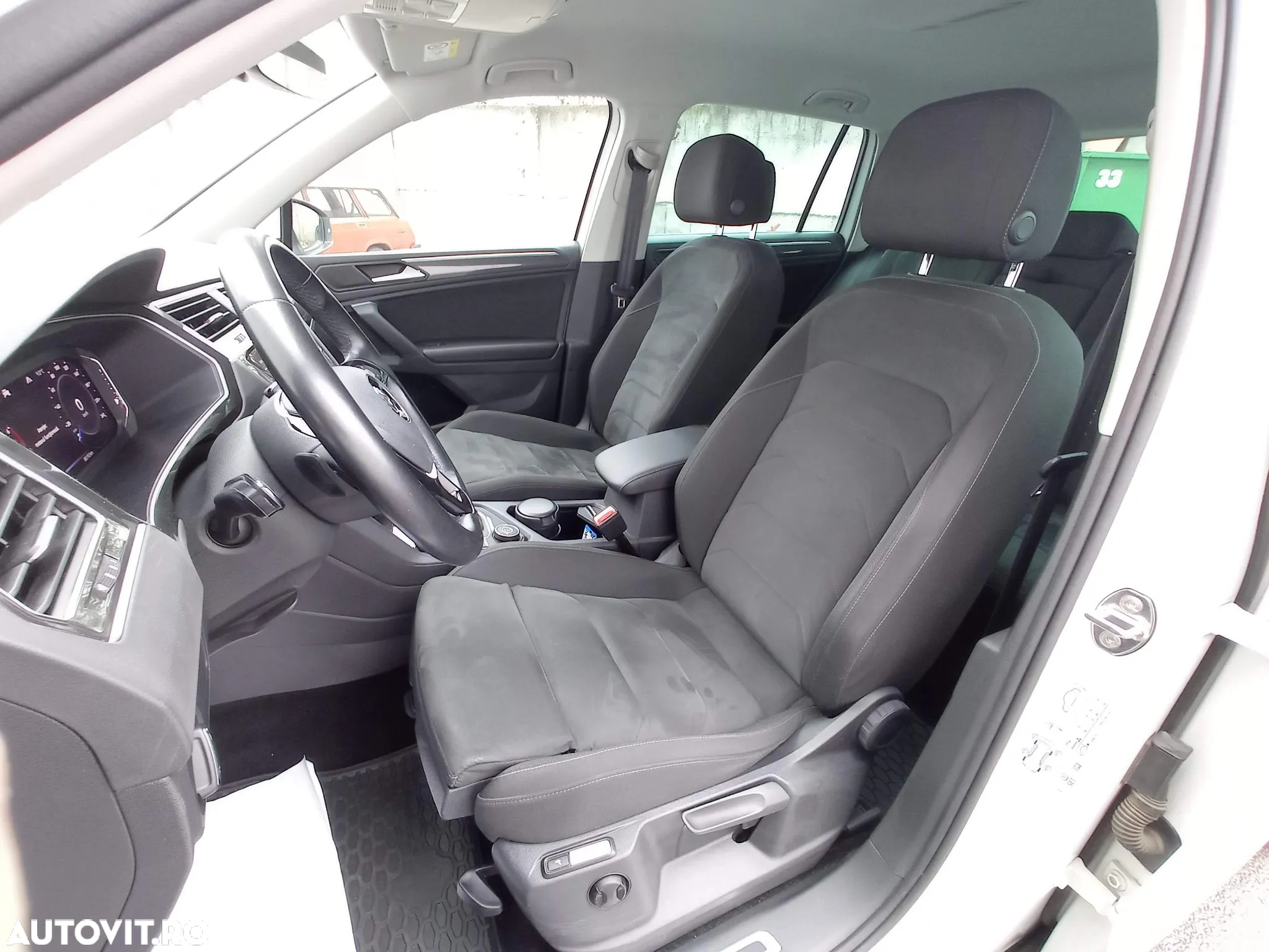 Volkswagen Tiguan 2.0 TSI DSG 4Mot Highline - 16
