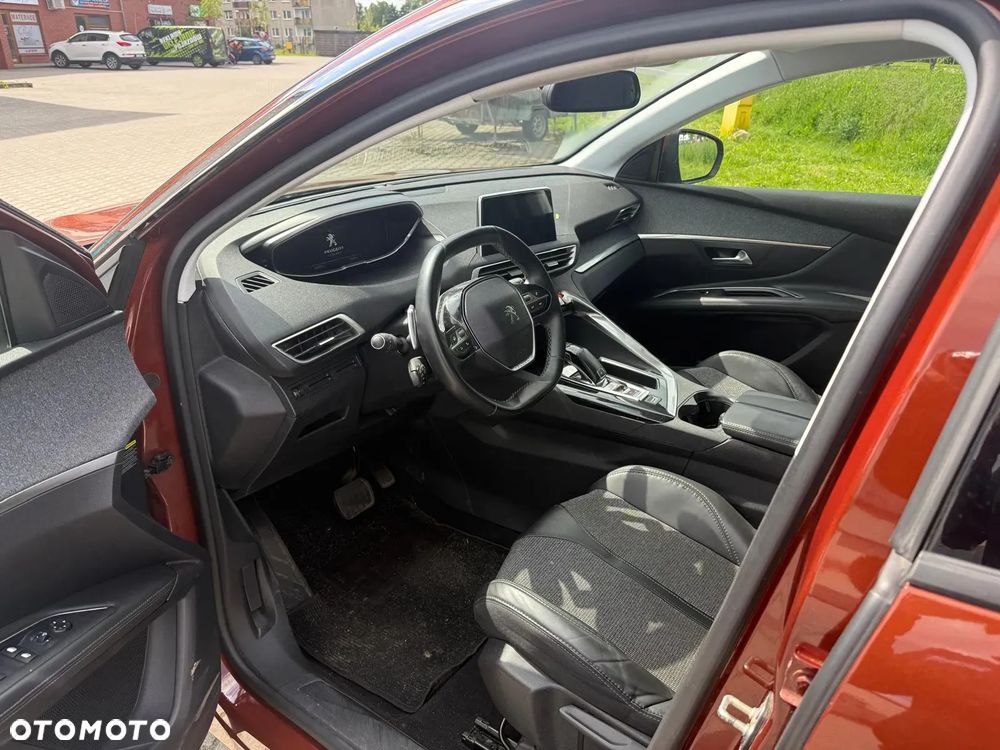 Peugeot 3008 1.2 PureTech Allure S&S EAT6 - 5