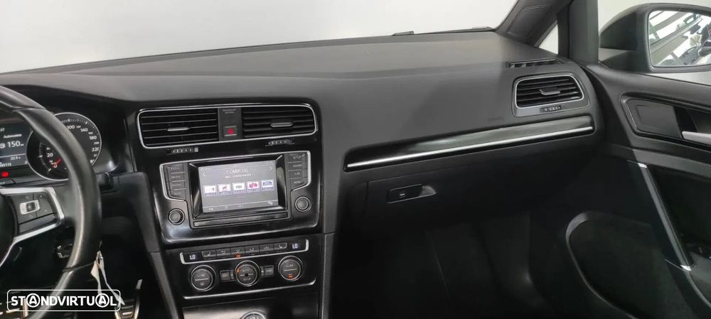 VW Golf - 26