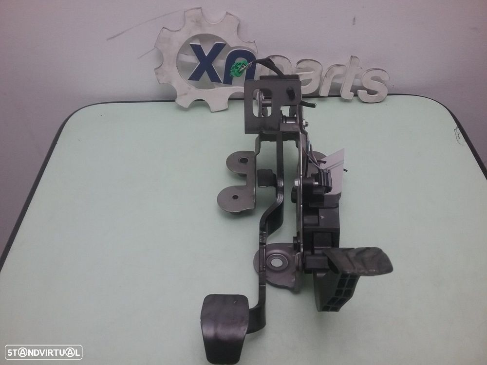 PEDAL DO ACELERADOR E EMBRAIAGEM RENAULT MEGANE IV Hatchback (B9A/M/N_) 1.5 dCi... - 1