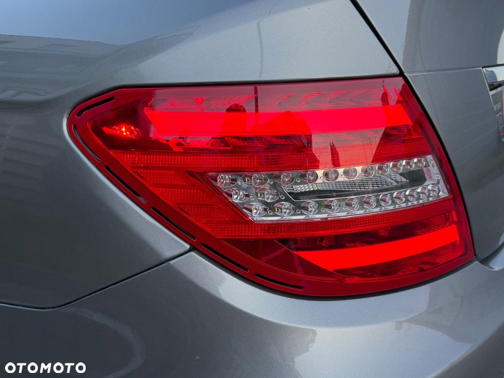 Mercedes-Benz Klasa C 200 Kompressor Automatik Avantgarde - 19