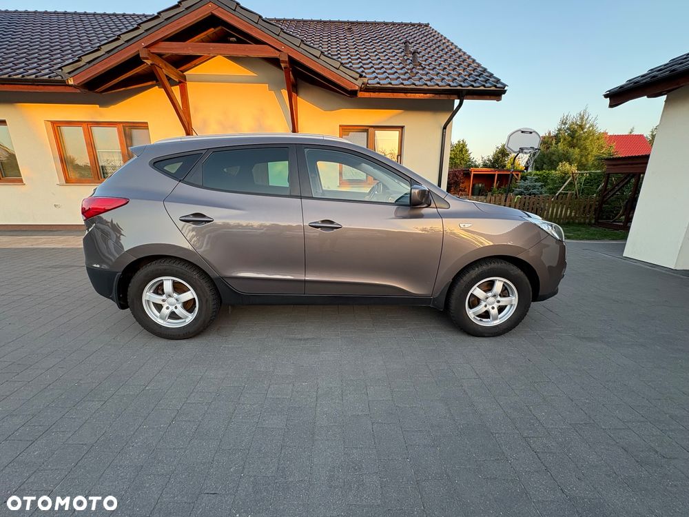 Hyundai ix35 1.6 2WD blue Style - 6