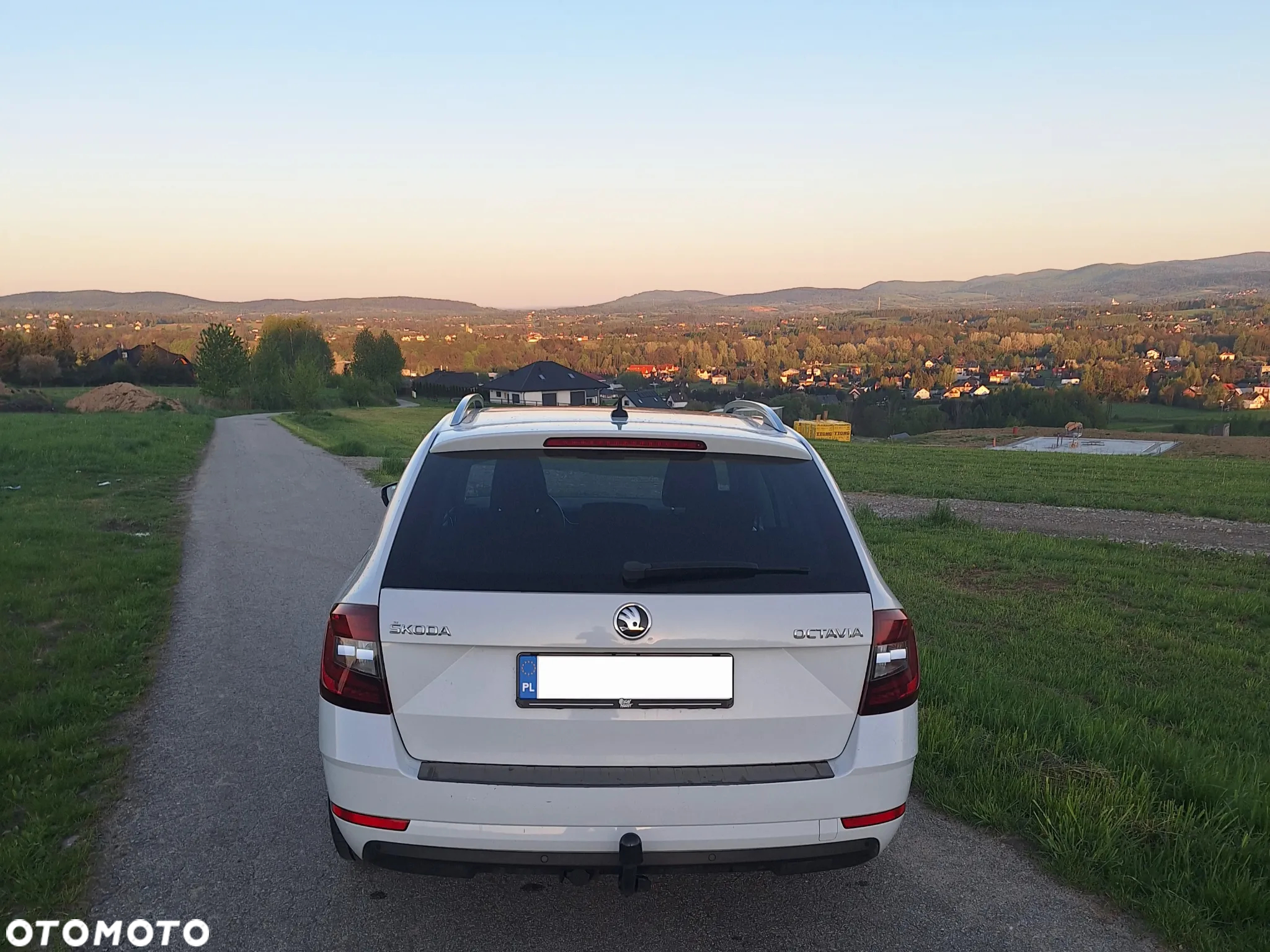 Skoda Octavia 1.6 TDI Ambition DSG - 4