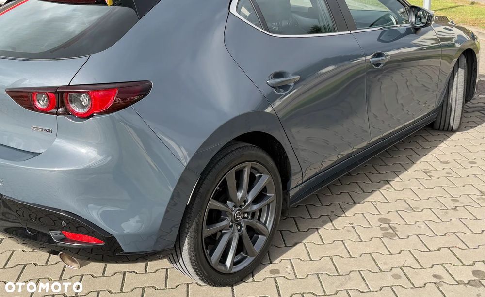 Mazda 3 - 11