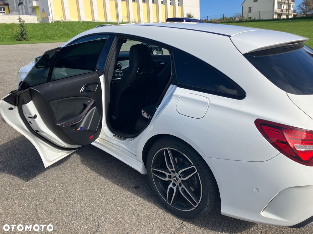 Mercedes-Benz CLA 220 4-Matic - 19