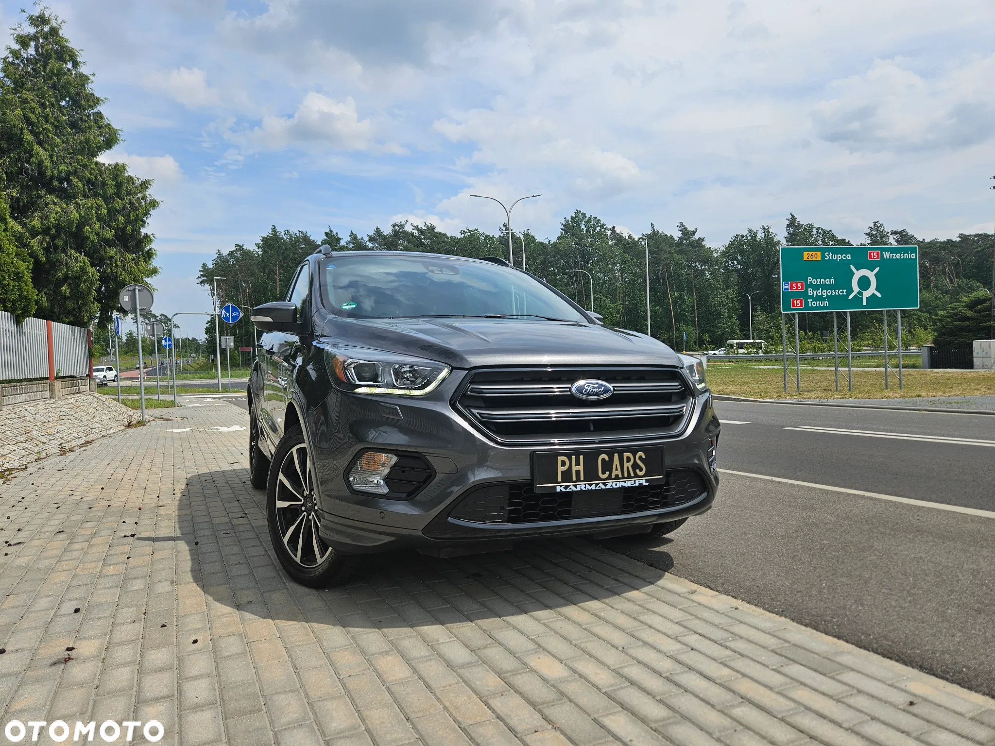 Ford Kuga 1.5 EcoBoost 2x4 ST-Line - 30