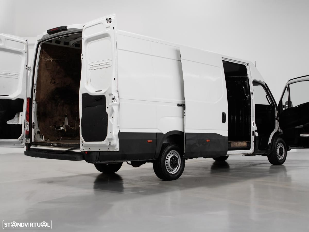 Iveco Daily 35S16V 4100 L4 c/IVA C/AUTOMATICA - 4