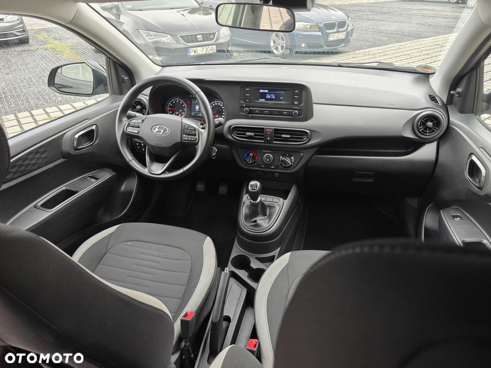 Hyundai i10 - 19