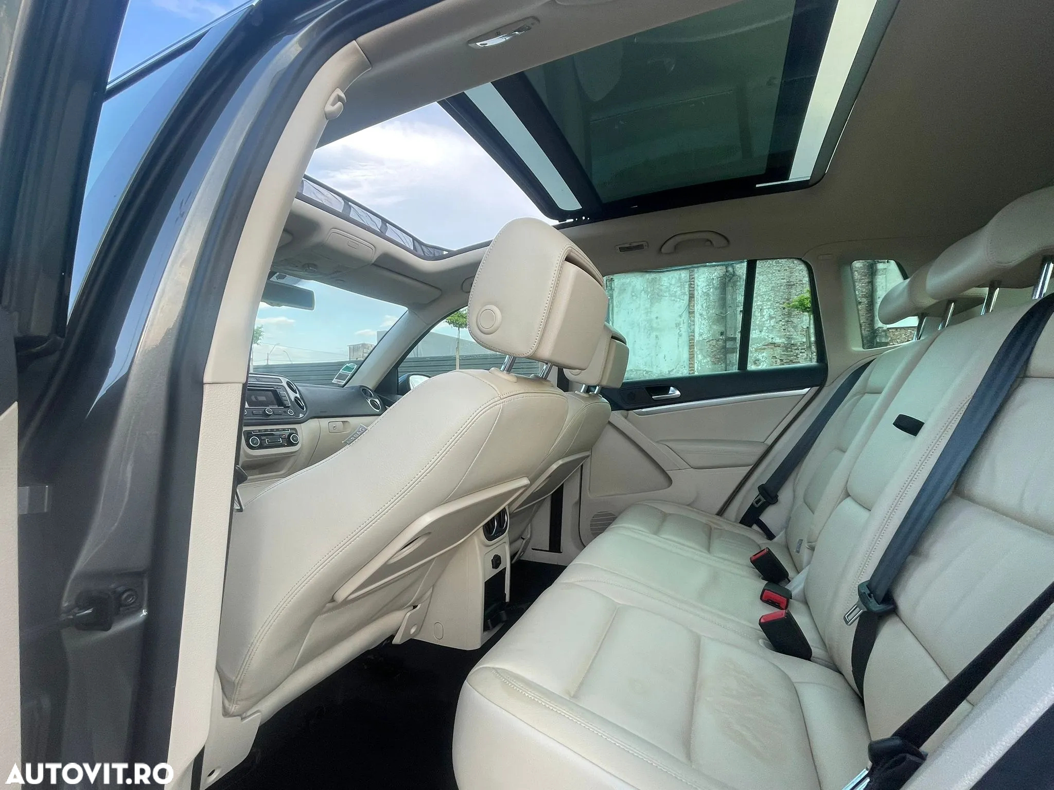 Volkswagen Tiguan 2.0 TDI DPF 4Motion DSG Exclusive - 8
