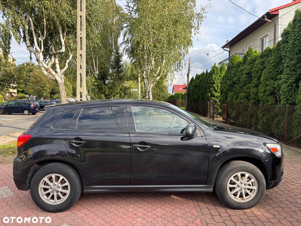 Mitsubishi ASX - 11