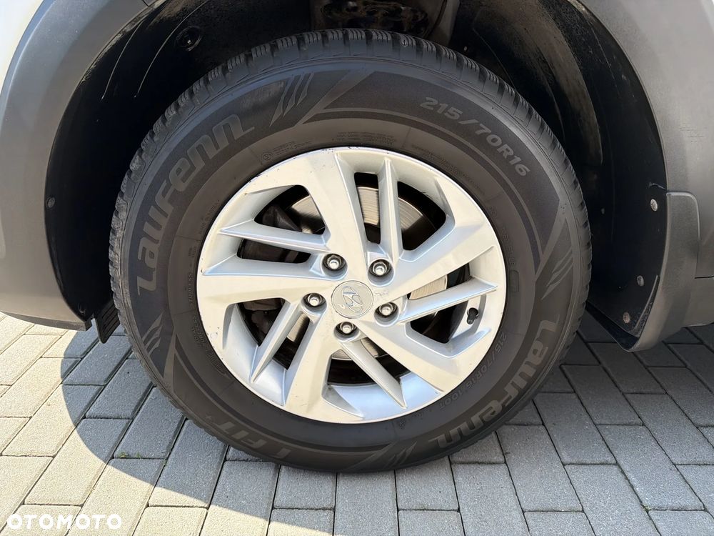 Hyundai Tucson 1.6 GDI BlueDrive Classic 2WD - 20