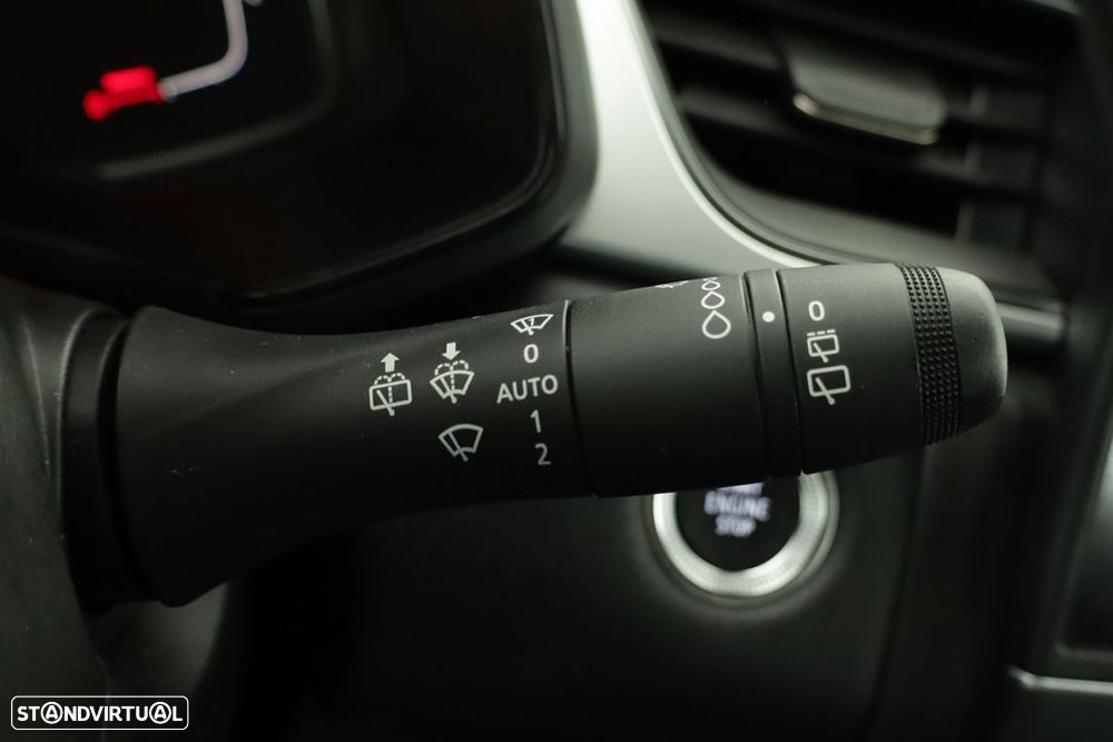 Renault Captur 1.0 TCe Techno - 18