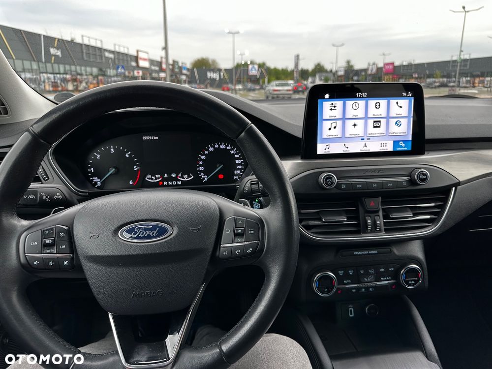 Ford Focus 2.0 EcoBlue Titanium Business - 18