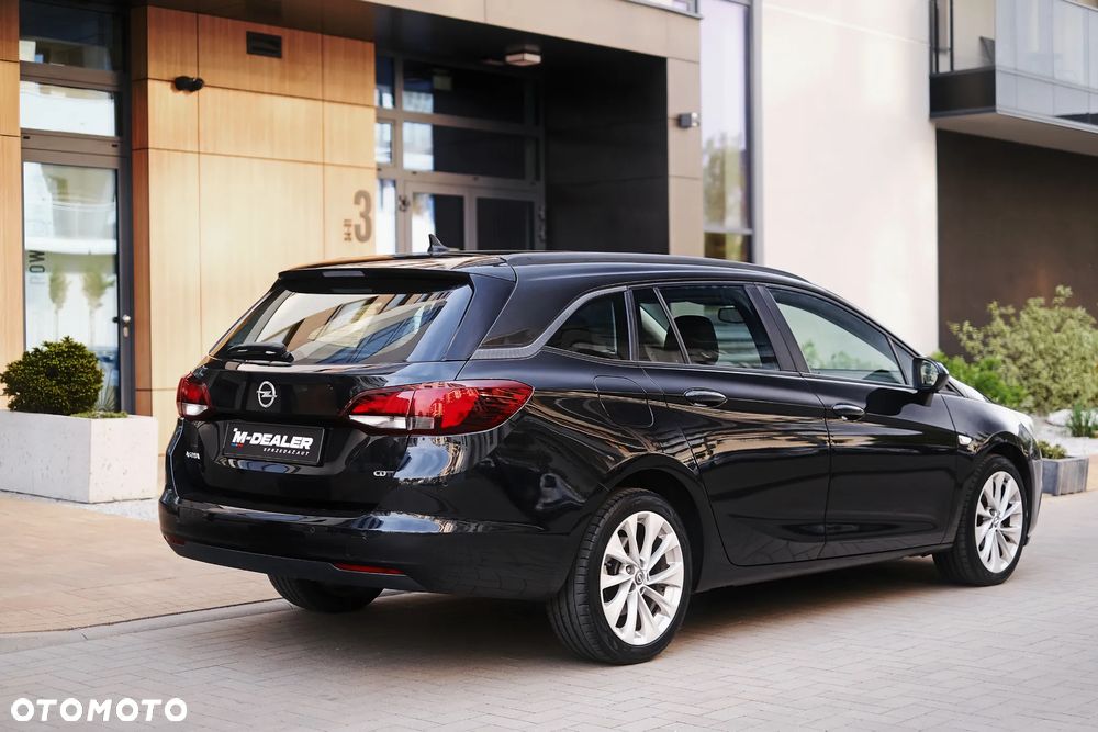 Opel Astra 1.6 CDTI Sport - 4
