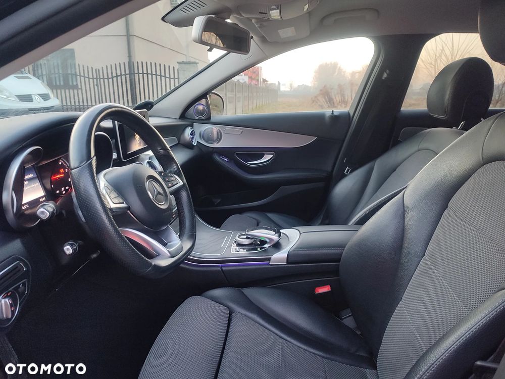 Mercedes-Benz Klasa C - 25