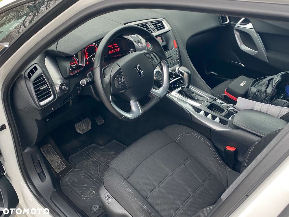 Citroën DS5 THP 155 Chic - 13