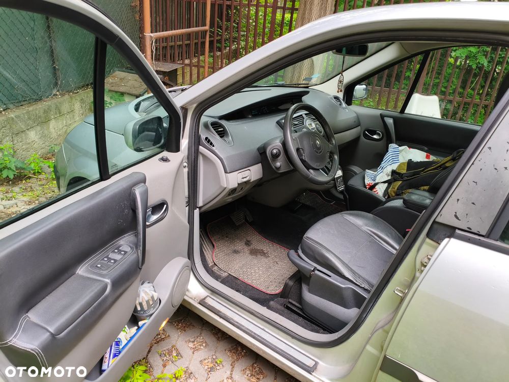 Renault Grand Scenic Gr 2.0 16V Emotion - 14