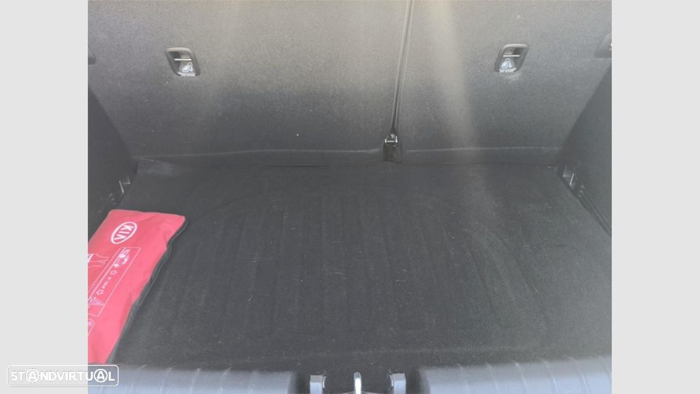 Kia Stonic 1.6 CRDi TX - 16