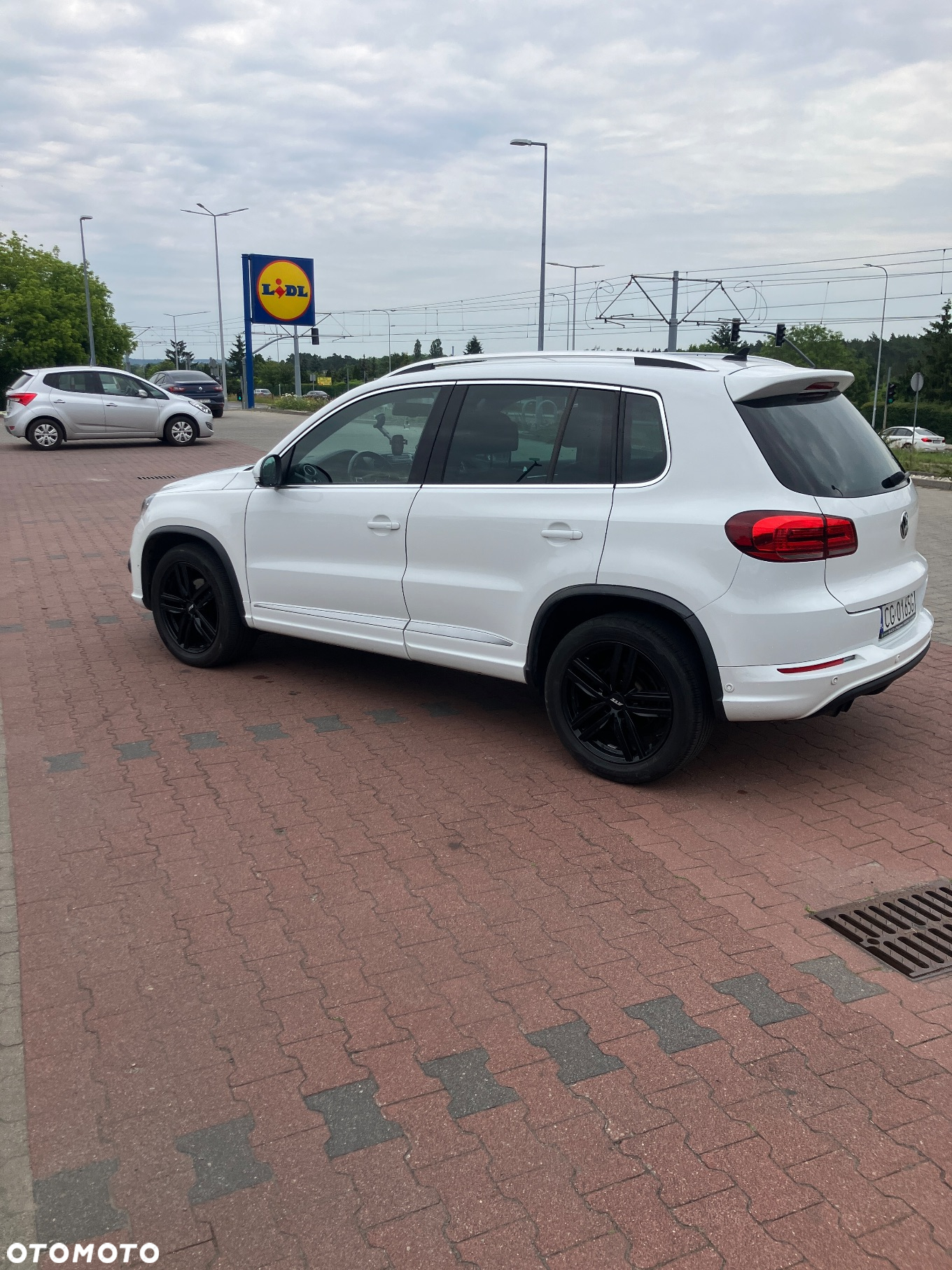 Volkswagen Tiguan 2.0 TSI 4Mot R-Style DSG - 9