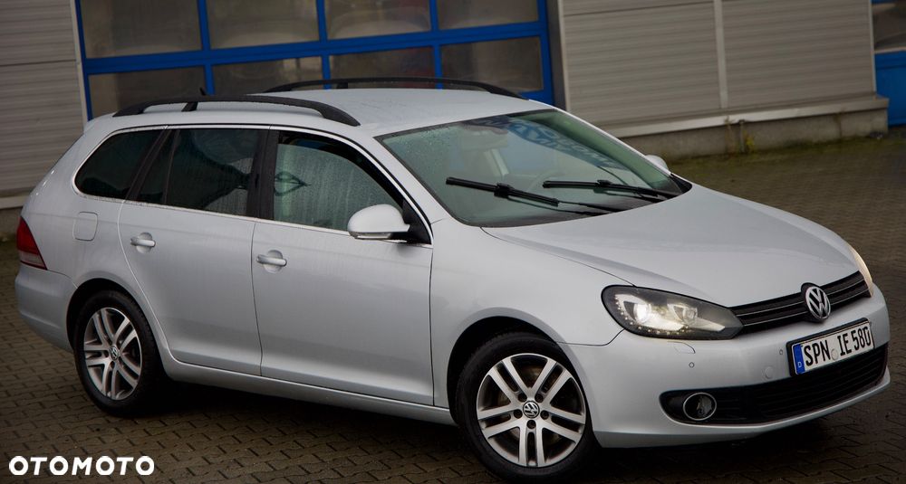 Volkswagen Golf 2.0 TDI DPF Comfortline - 10