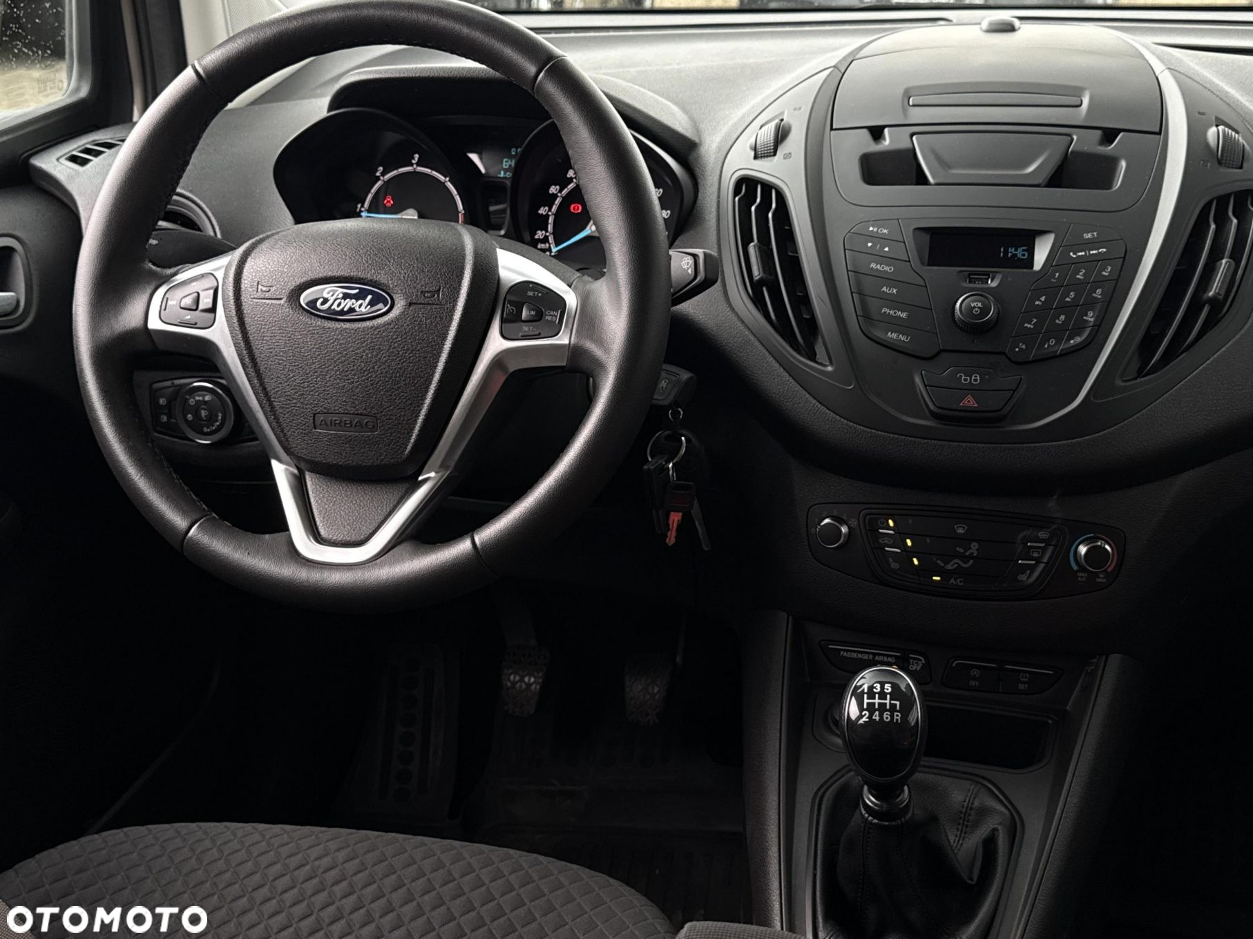 Ford Tourneo Courier 1.5 TDCi Trend - 13