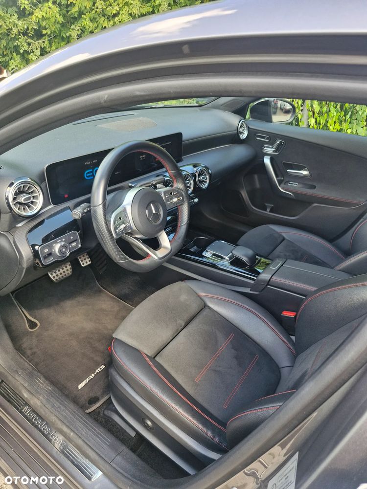 Mercedes-Benz Klasa A 250 E AMG Line 8G-DCT - 12