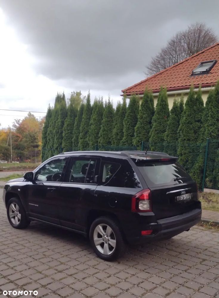 Jeep Compass - 4