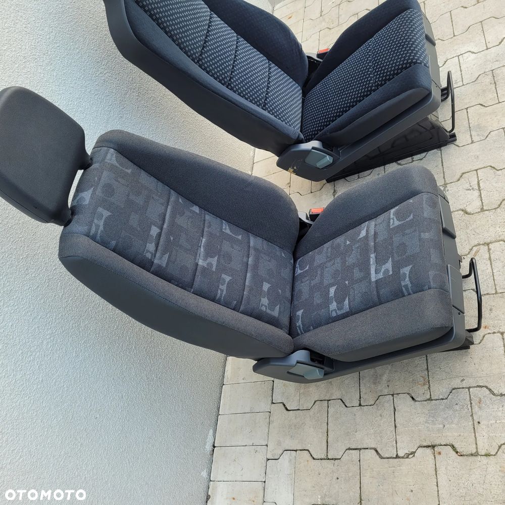 FOTEL PRAWY MERCEDES ACTROS AXOR NOWY ORYGINAŁ CHWALIM116 - 2
