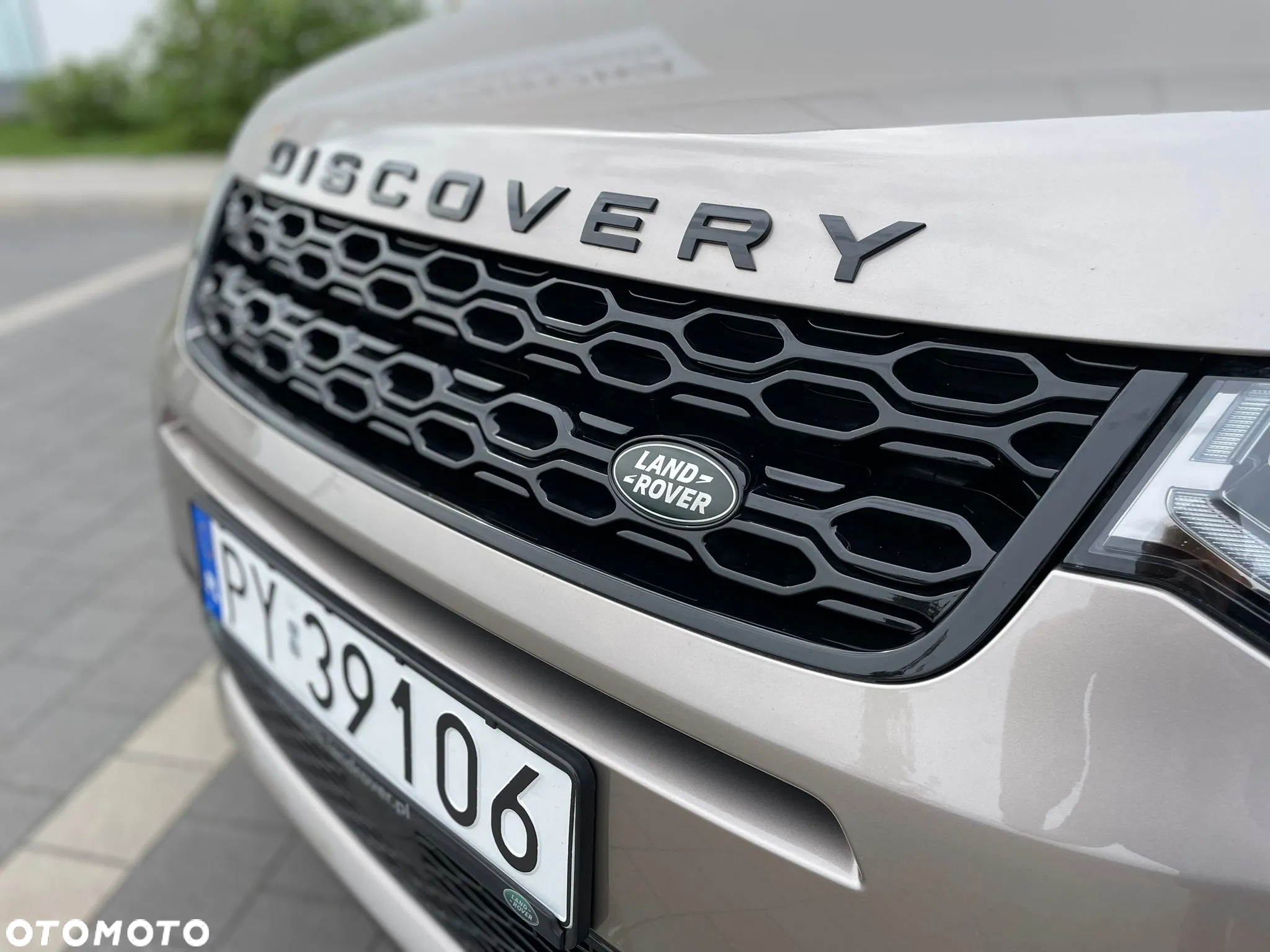 Land Rover Discovery Sport - 16