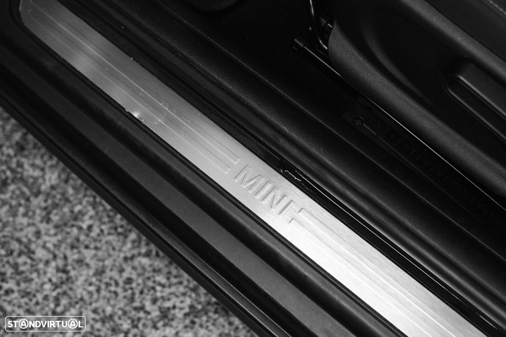 MINI 3 Portas One D - 35