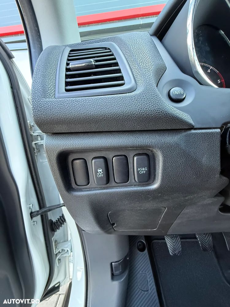 Mitsubishi ASX 1.8 DID 4WD Instyle U06 - 28