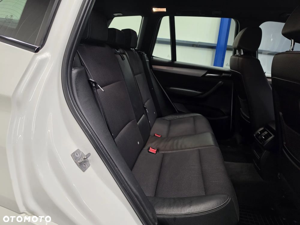 BMW X3 xDrive20d - 24